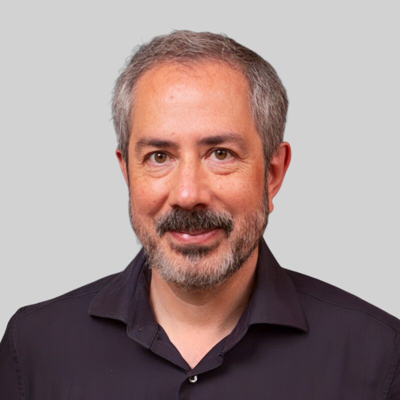 Anthony Aguirre